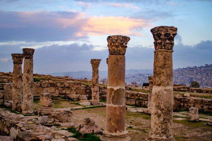 6 Noches - 7 Días Tour por Jordania con As Salt y Madaba City