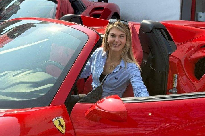 Ferrari vip day desde Venecia con Test drive
