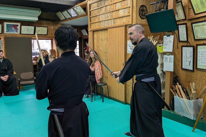 Samurai Upplev Osaka Real Katana Träning