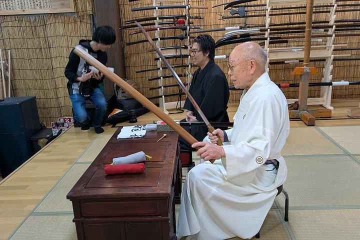 Samurai Upplev Osaka Real Katana Träning
