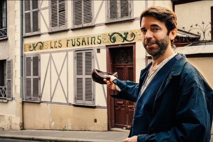 ユニークなモンマルトル19世紀ツアー：俳優とタイムトラベル