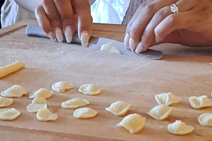 Cooking class Pasta and Tiramisu in Bari