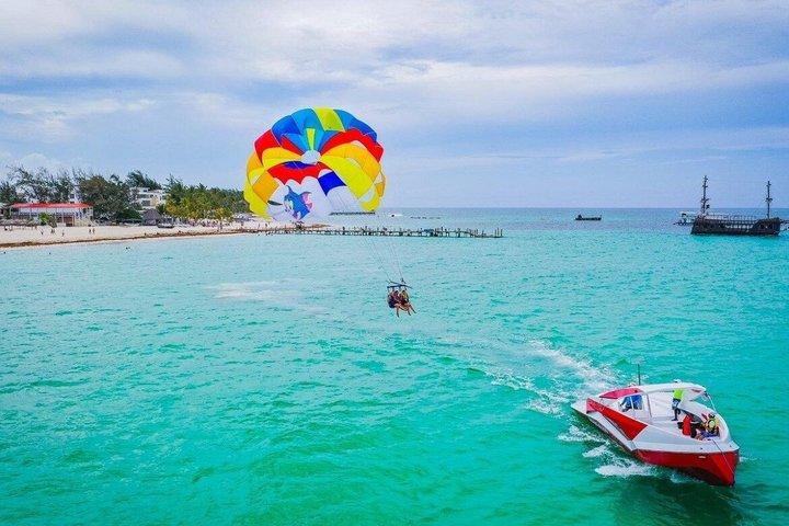 Parasailing a Punta Cana con prelievo gratuito