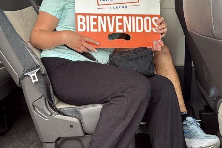 Privéshuttle van Cancun Airpot naar CancunHotelzone Rondreis
