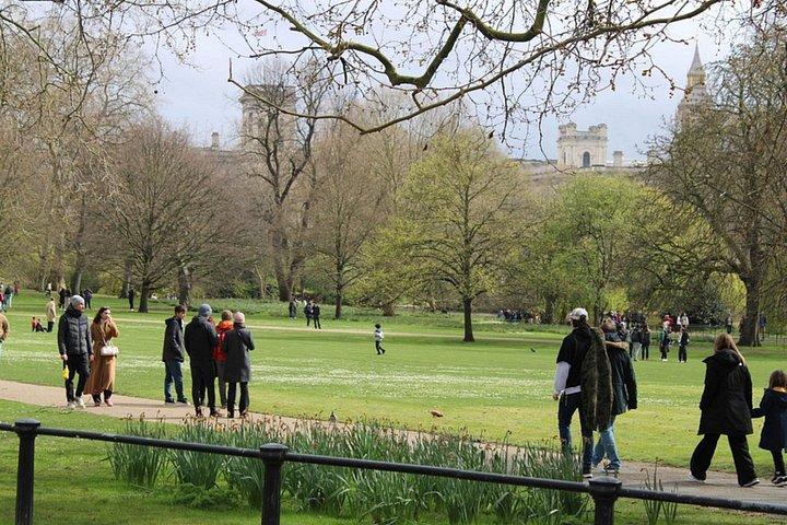 ロンドンハイライトイブニングウォーキングツアー