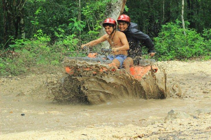 Cancún Jungle Combo : ATV + Tirolesas + Natación Cenote + Paseo a Caballo GRATIS