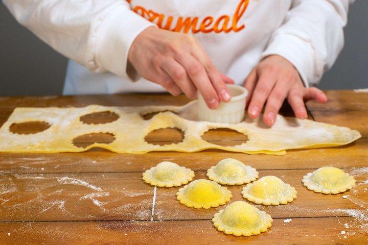 Corso di cucina Italiana Ravioli a Chicago (include 4 - pasto del corso)