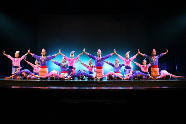 デブダンショー：バリ島最高のナイトアクティビティと最高のカルチャーダンス