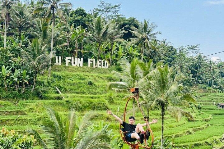 ウブド：プライベートライステラスでジップライン、バリスイング、スカイバイク