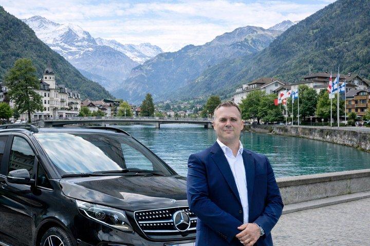 Privater Tagesausflug von Interlaken nach Blausee und Zermatt