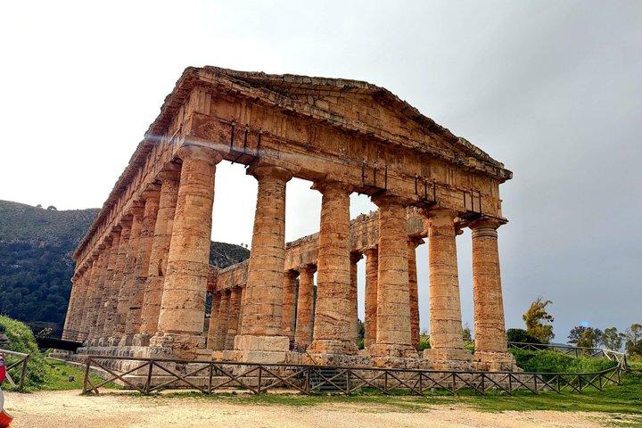 Segesta, Erice, Saline di Marsala e Isola Mozia desde Palermo, tour privado