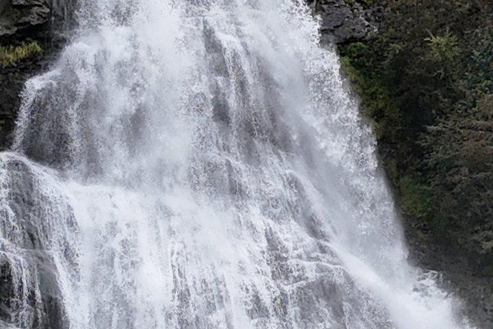 Olden : Visite panoramique du glacier et de la cascade avec collations