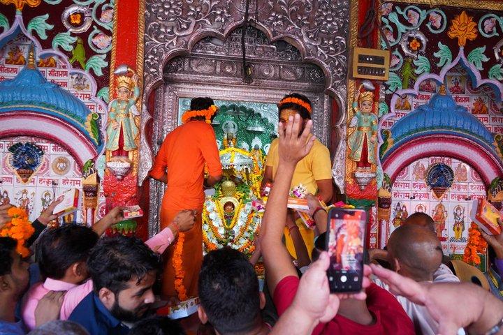 Visita ao Templo de Ayodhya From Lucknow - Visita de um dia