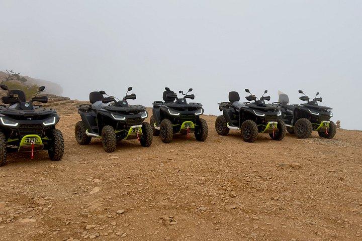 ジャバル・サムハン・クワッド・バイク・アドベンチャー サラーラ島32KMマウンテンライド