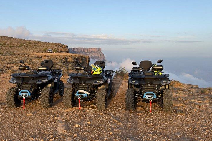 ジャバル・サムハン・クワッド・バイク・アドベンチャー サラーラ島32KMマウンテンライド