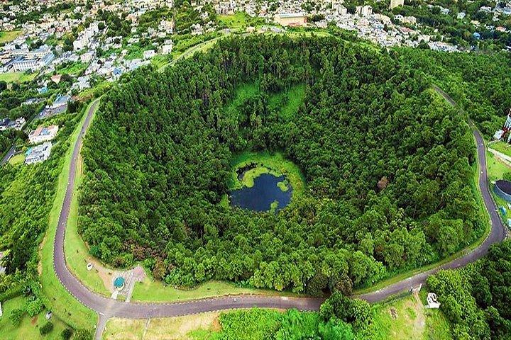モーリシャス茶畑とコロニアルエステイトツアー（ランチ付き）