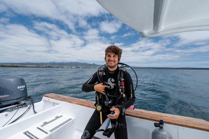 Buceo Discovery en Punta Estrada Santa Cruz
