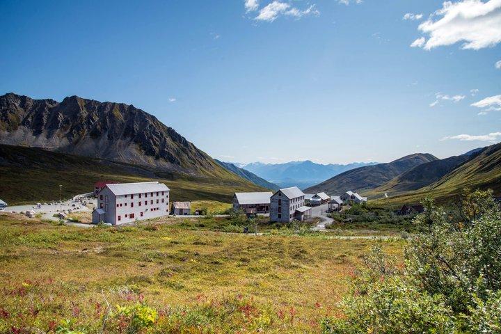 Hatchers Pass Gold Mine Day or Evening Scenic and Narrated Drive