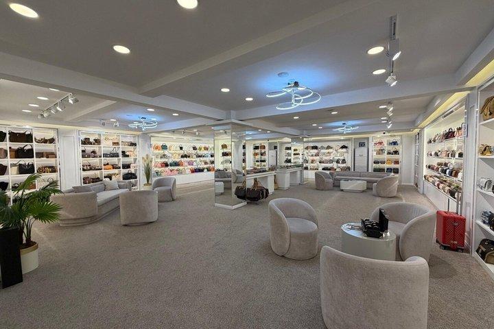 Istanbul VIP Shopping Experience with Transfers and Refreshments