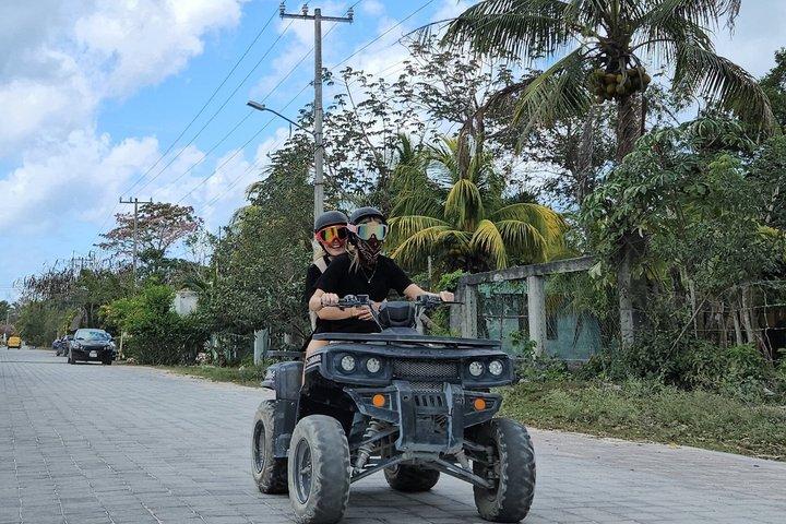 コスメル島とセノーテ ジェイドのダブル ATV ツアー