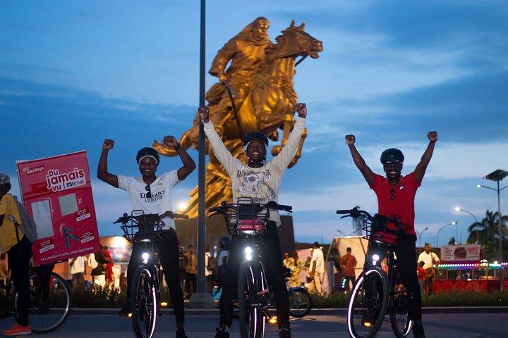 Passeio guiado de bicicleta elétrica em Cotonou