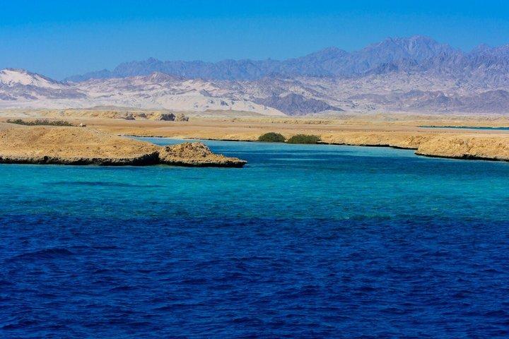 Sharm 3 Piscines Excursion Dahab, Quad, Camel, Red Canyon & Déjeuner