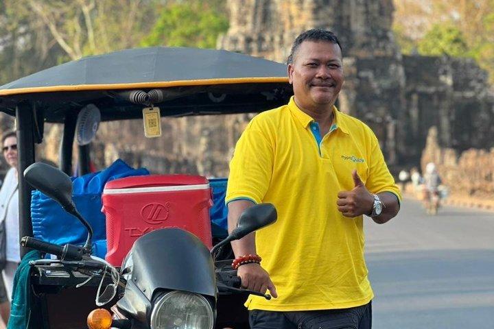 Angkor Wat Sunset Small Circuit Tour with Transportation Only