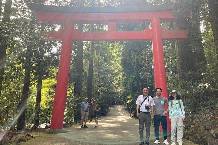 車で行く箱根プライベート日帰りツアー：富士山と自然＆神社