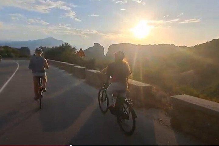 Meteora-Sonnenuntergang-E-Bike-Tour