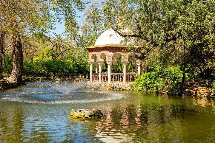 プライベートショアツアー：マリア・ルイサ公園＆スペイン広場の秘密
