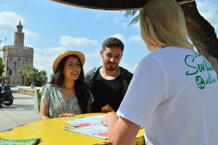 Touristenbustour durch Sevilla