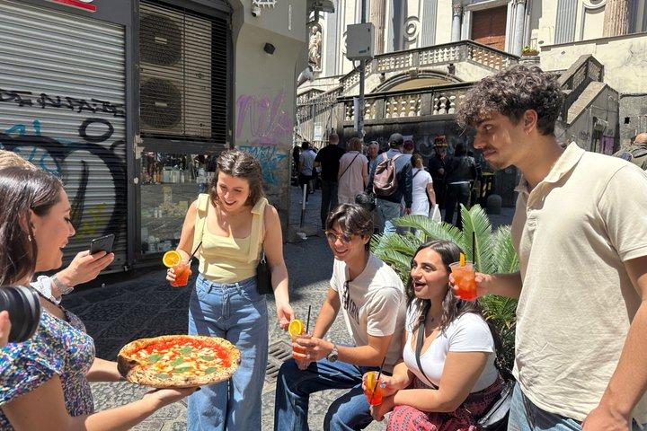 Naples: cuisine de rue et visite touristique avec un expert local