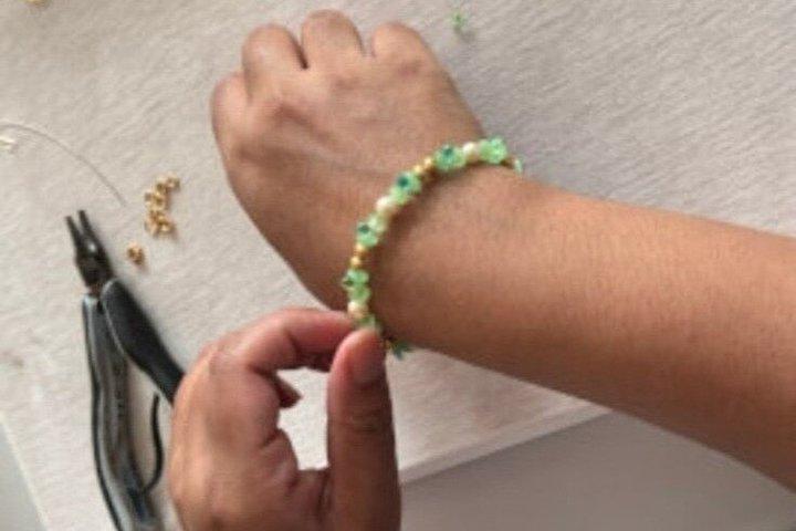 Armbånd smykker gør klasse i Brooklyn
