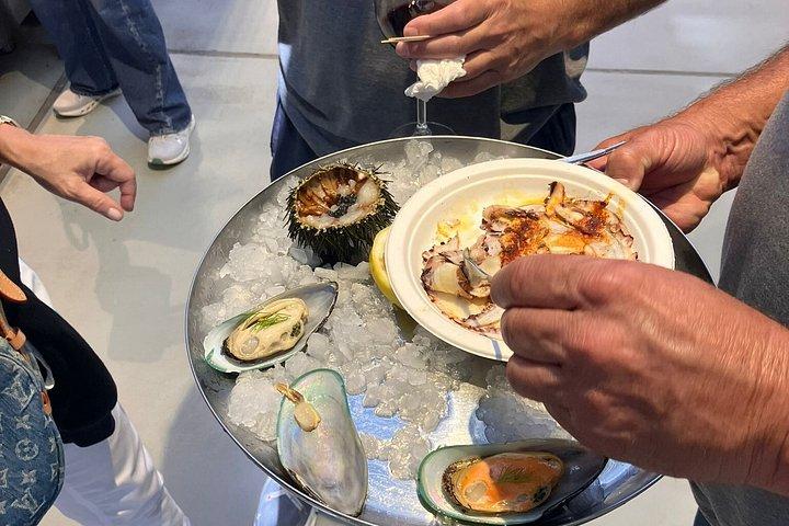 ポルトで郷土料理を味わう半日ウォーキング ツアー