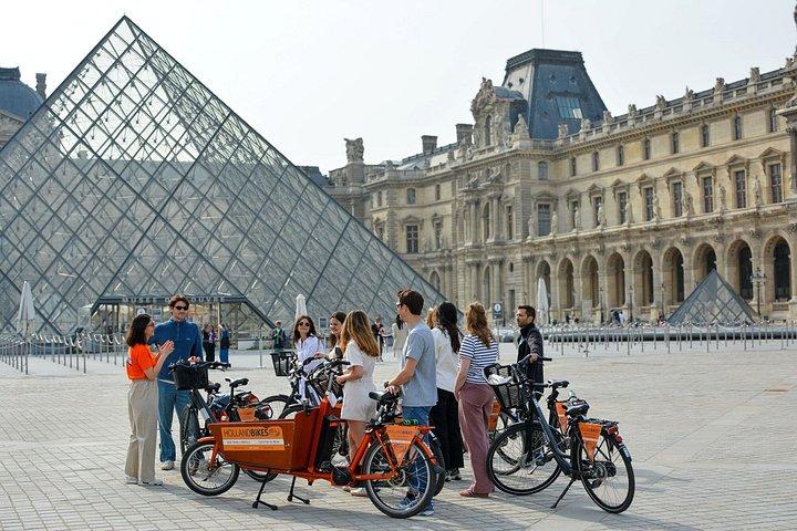 Paris City Pass - Louvre, Eiffelturm, Versailles & 25 + Sehenswürdigkeiten