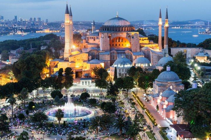 Private Istanbul Evening Tour in Old City and Taksim