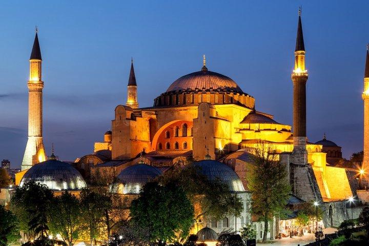 Private Istanbul Evening Tour in Old City and Taksim
