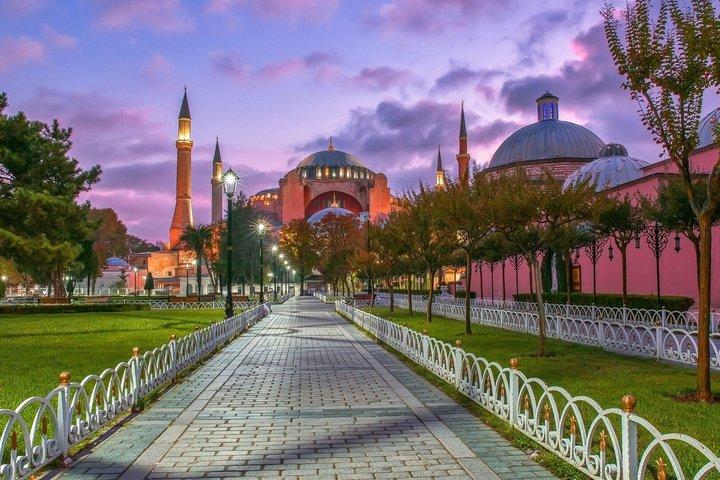 Private Istanbul Evening Tour in Old City and Taksim