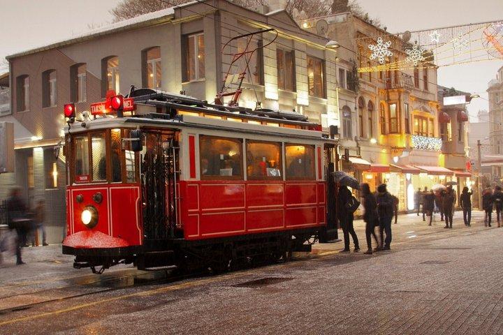Private Istanbul Evening Tour in Old City and Taksim