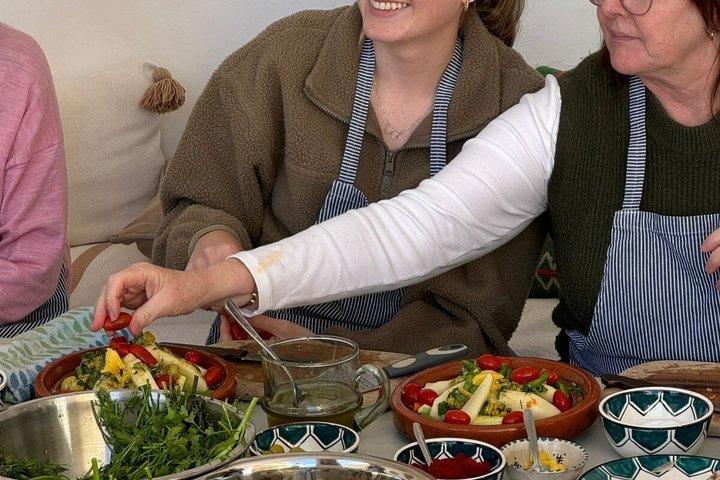 Clase de cocina marroquí en Marrakech con comida tradicional