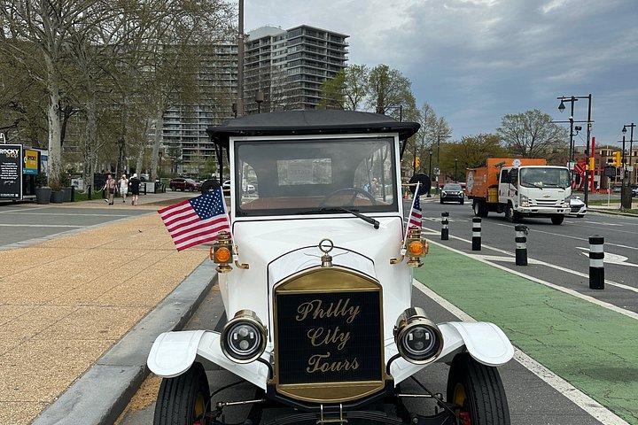 Philadelphia mit Oldtimer oder Elektrowagen erkunden