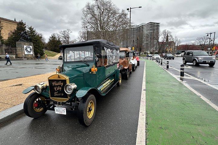 Philadelphia mit Oldtimer oder Elektrowagen erkunden