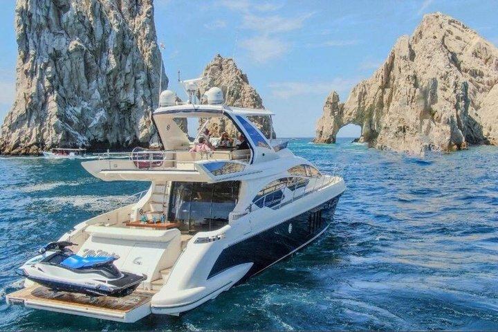 68 piedi. Yacht di lusso Azimut a Cabo San Lucas ALL INCLUSIVE