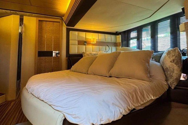 68 piedi. Yacht di lusso Azimut a Cabo San Lucas ALL INCLUSIVE