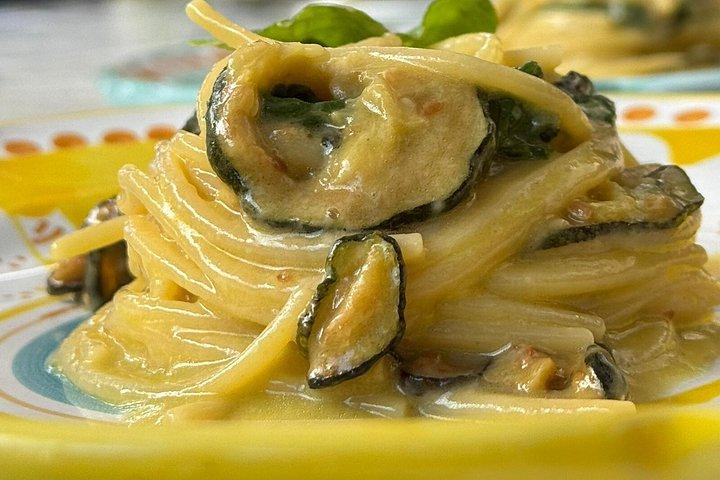 マッサ・ルブレンセでのイタリア語料理教室は真の家族体験