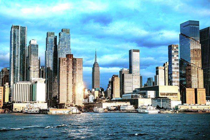 NYC Statue Liberty 90 - Sightseeing-Kreuzfahrt