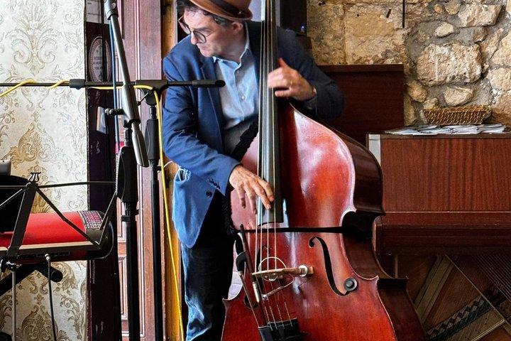 Aften Jazz Walking Tour i Paris med valgfri live performance
