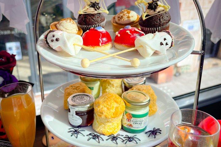 London Halloween Afternoon Tea Bus Tour