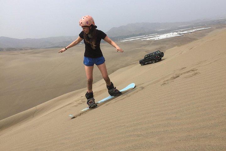 Sandboarding Experiance i Lima
