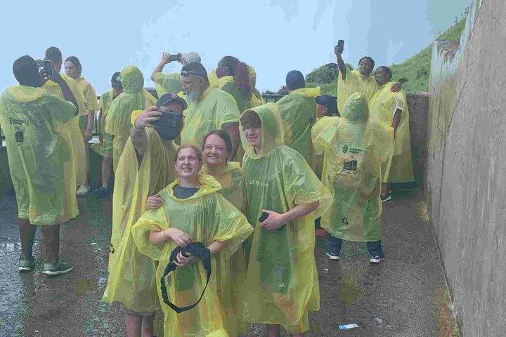 Niagara Falls Day Tour from Toronto: Cruise & Behind Falls